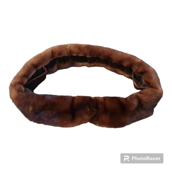 Mink Collar (brown) Extremely Soft. real mink fur VINTAGE Size 40x4 in - Picture 4 of 12